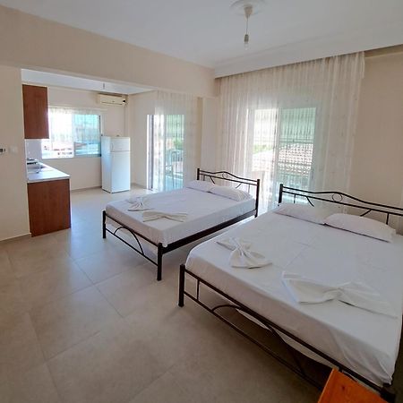 VrasnáPoly'S House公寓 外观 照片
